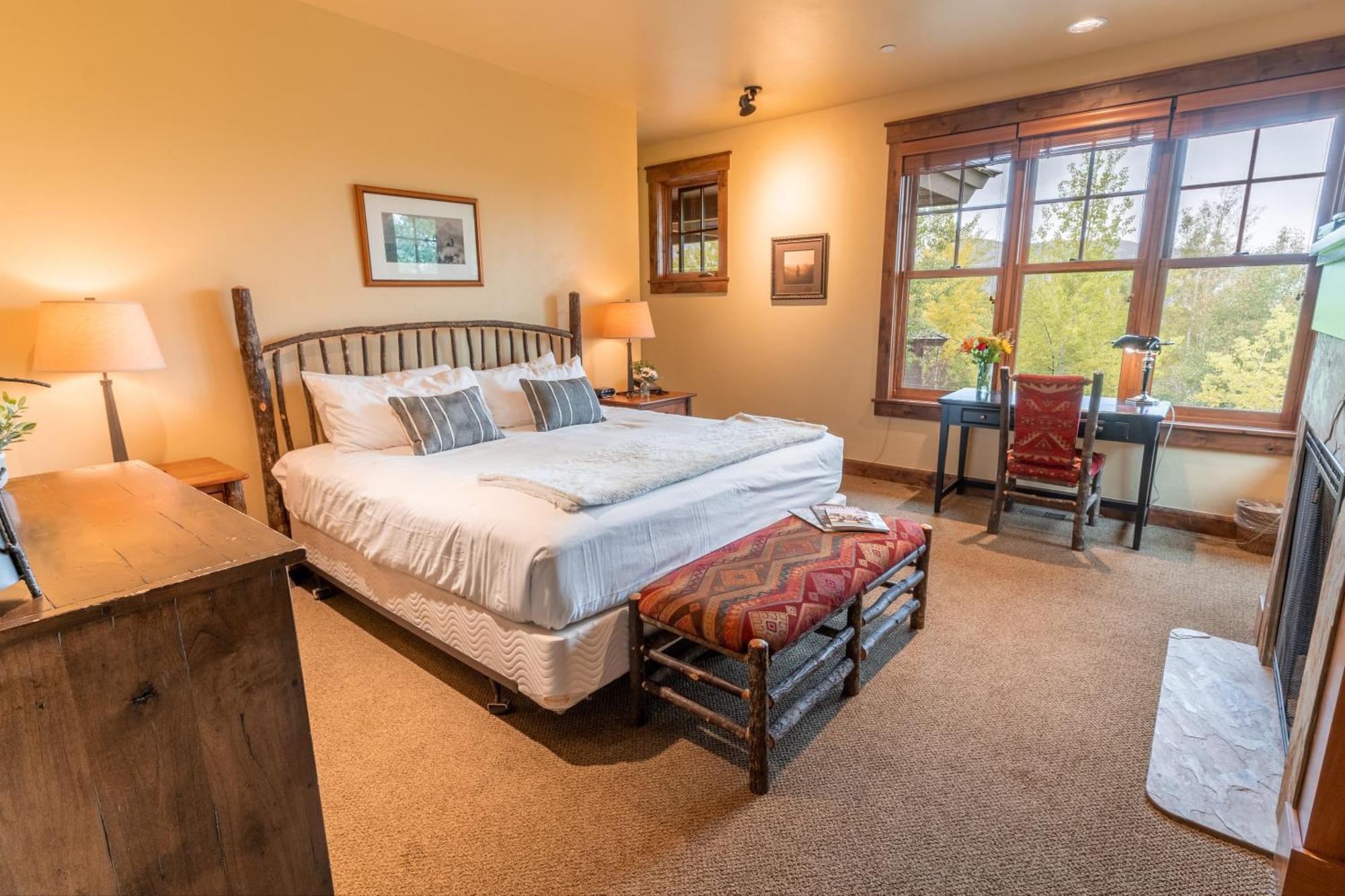 Snow King Luxury Lodge