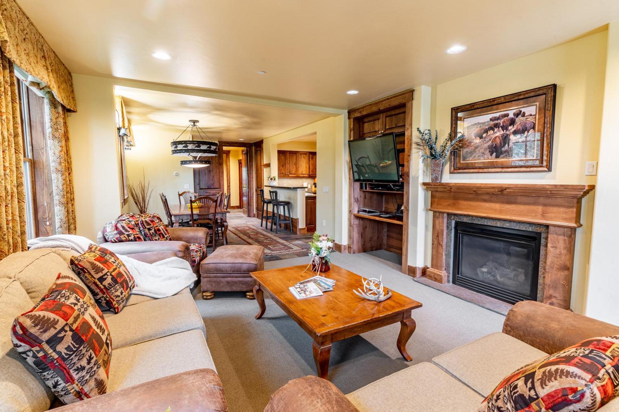 Snow King Luxury Lodge